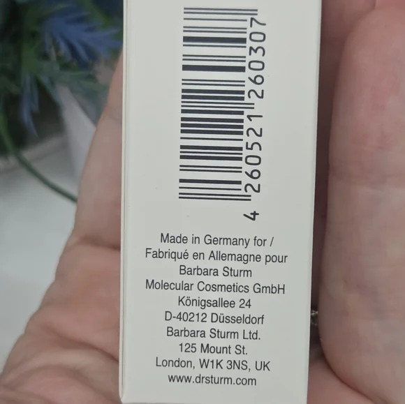 Dr Barbara Sturm Hyaluronic Serum Mini + Skin1004 Madagascar Centella Hyalu-Cica - Picture 5 of 15